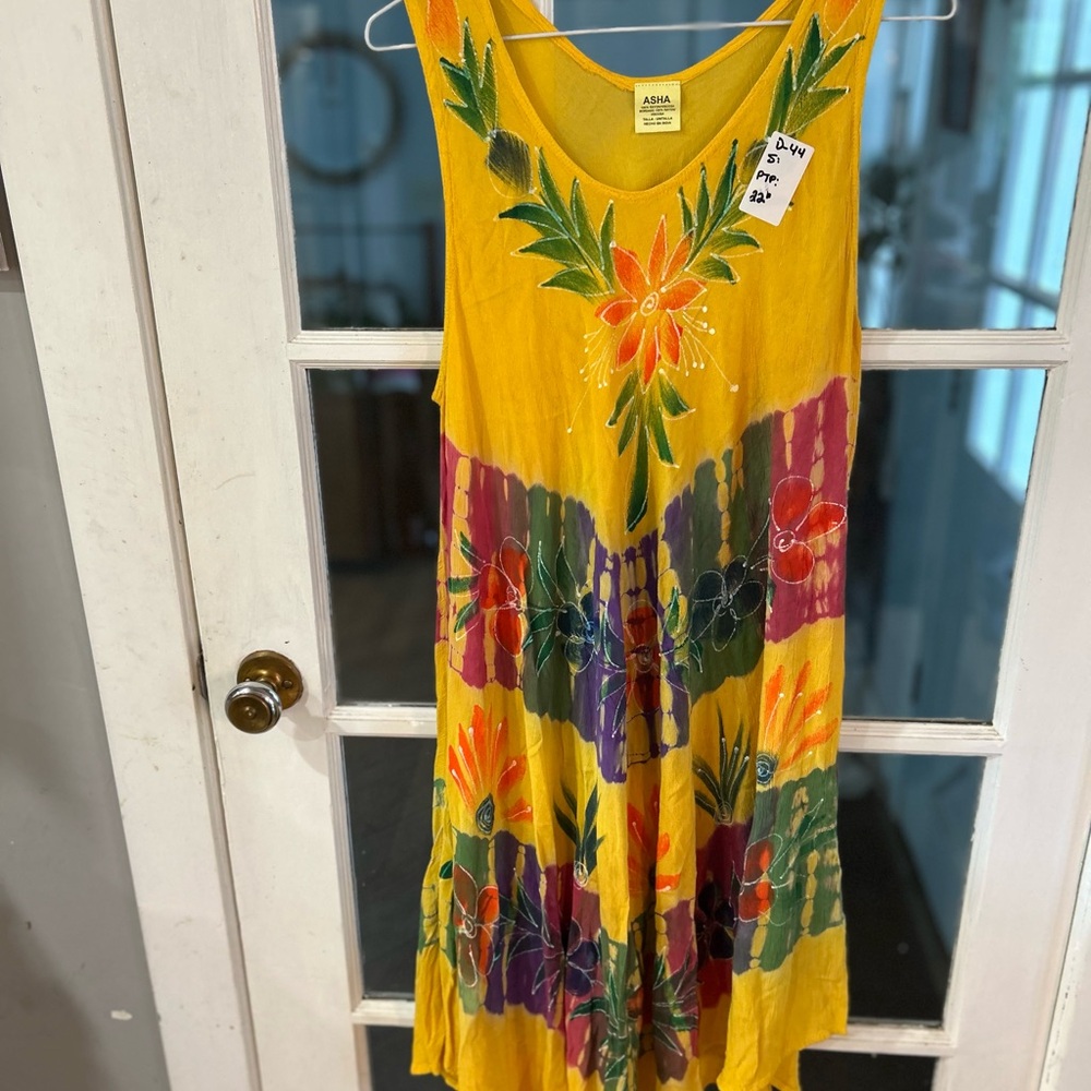 D44.   Colorful Floral Sleeveless Dress